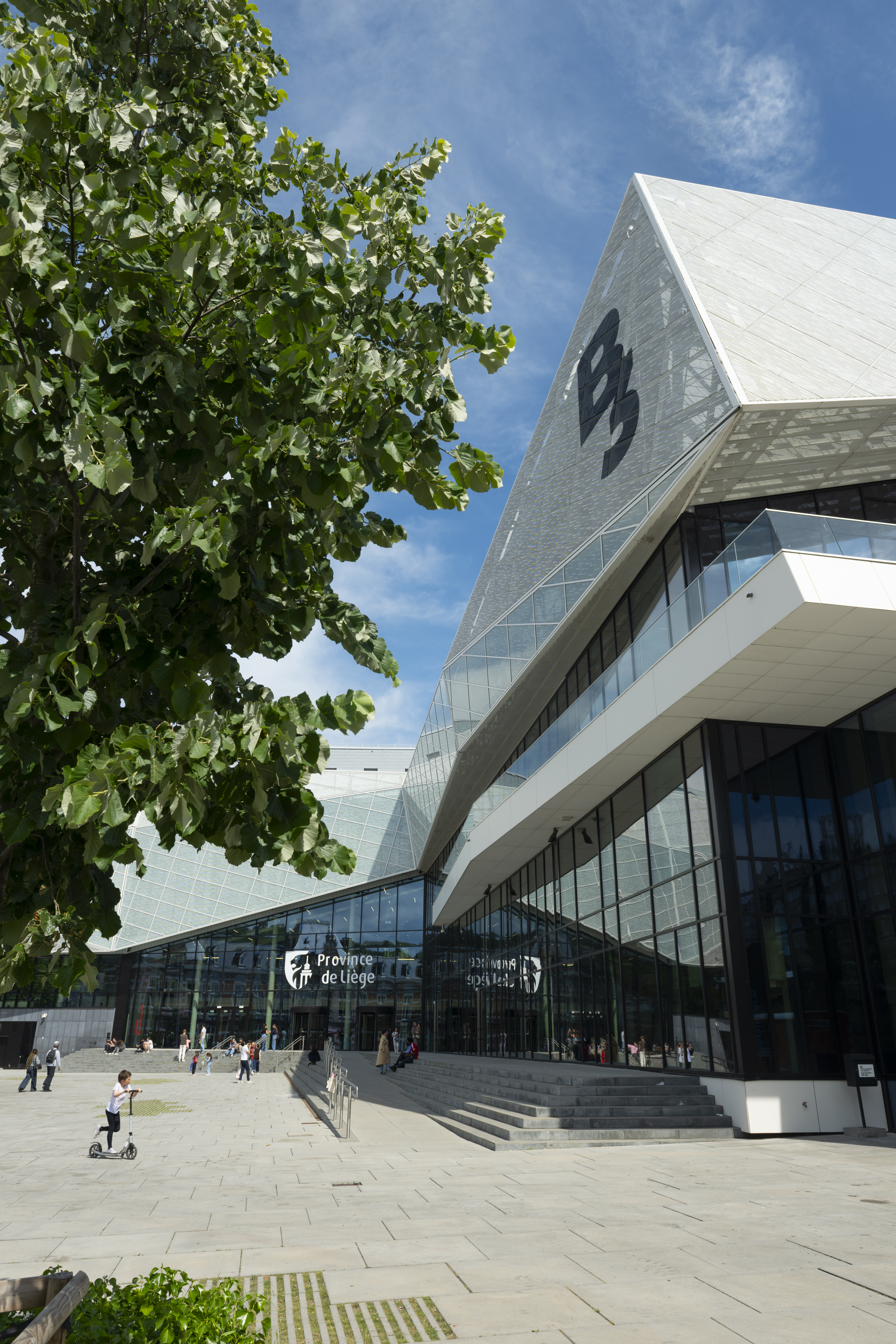 Photo de la façade extérieure du B3